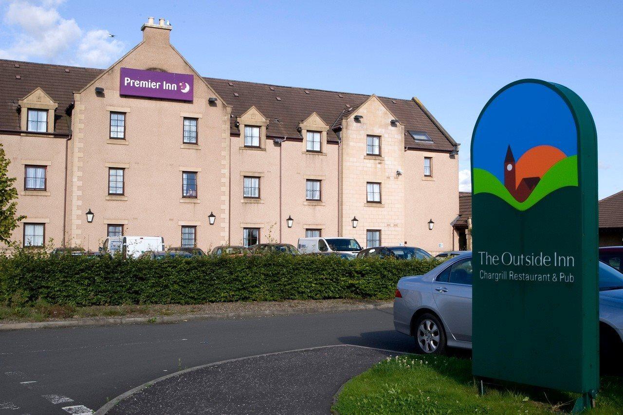 Premier Inn Falkirk - Larbert Buitenkant foto