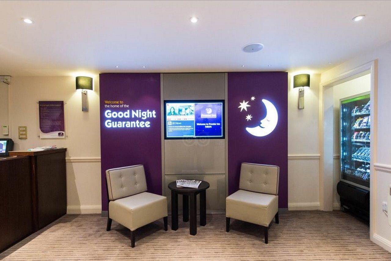 Premier Inn Falkirk - Larbert Buitenkant foto